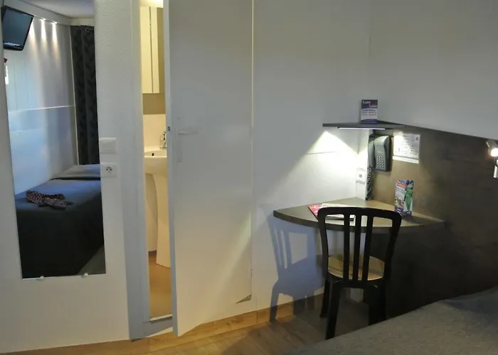 Hotel Fasthotel Narbona